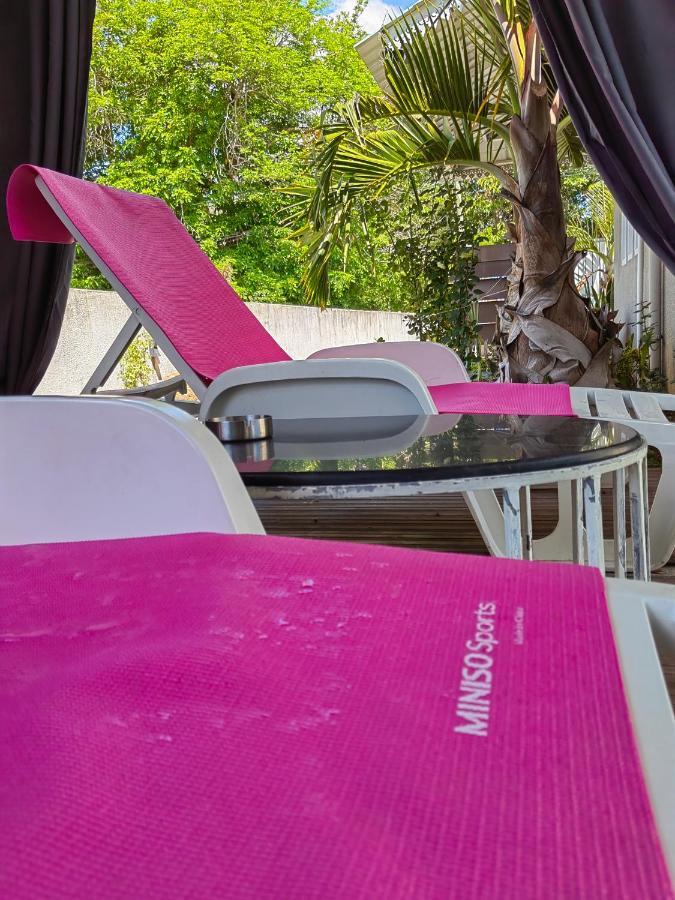 Piscines Privees Et Chauffees, Private Heated Pools Villa Grand Baie Bagian luar foto
