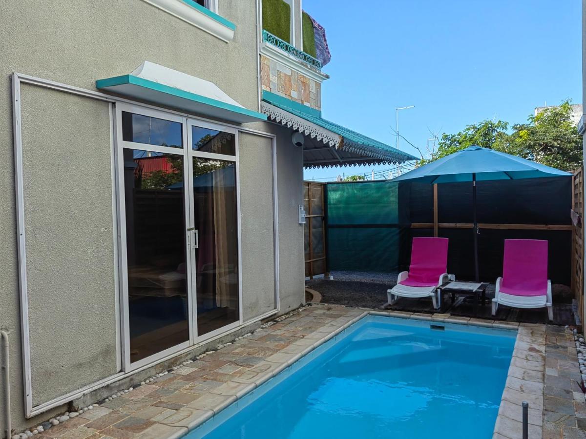 Piscines Privees Et Chauffees, Private Heated Pools Villa Grand Baie Bagian luar foto