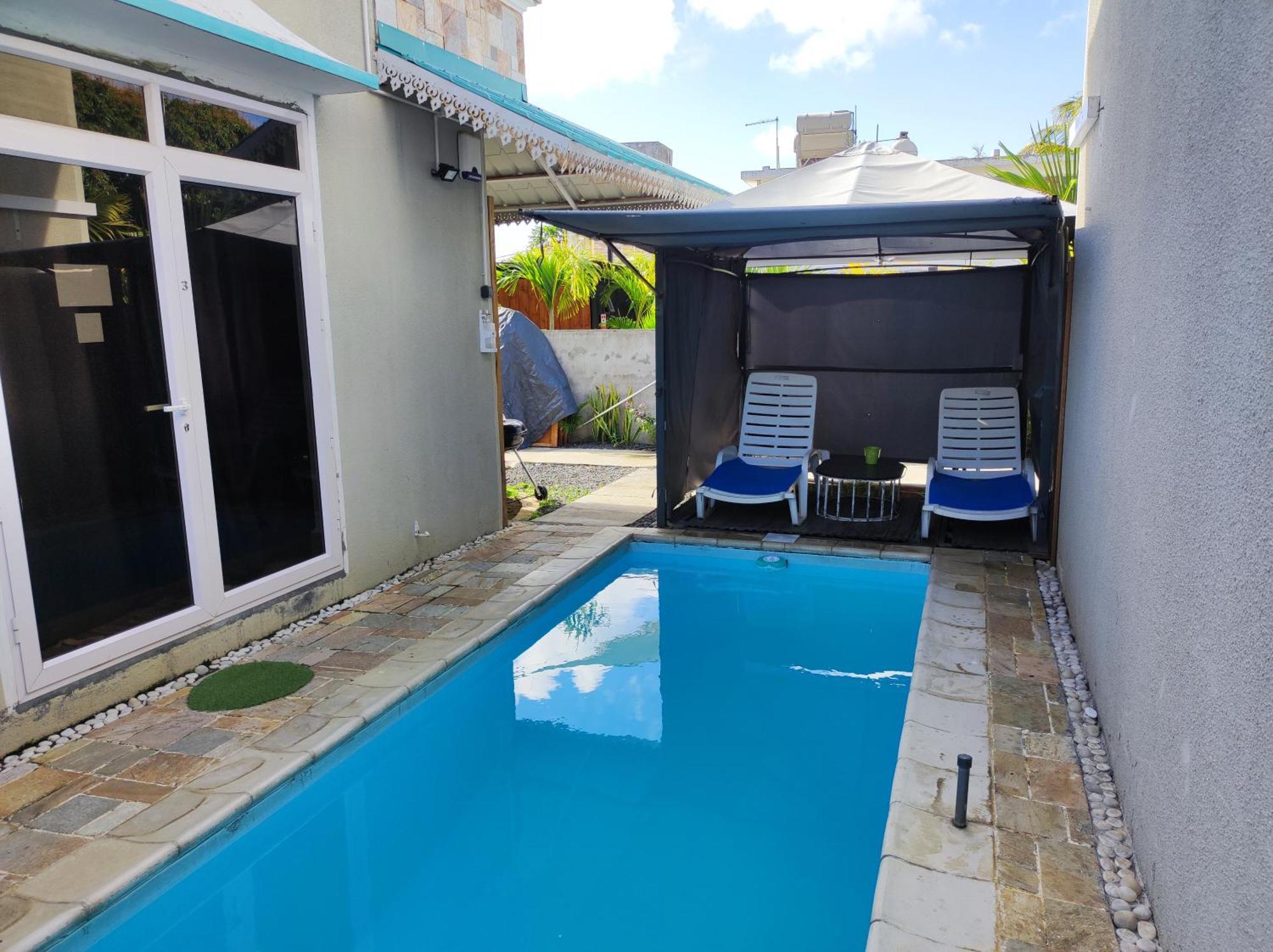 Piscines Privees Et Chauffees, Private Heated Pools Villa Grand Baie Bagian luar foto